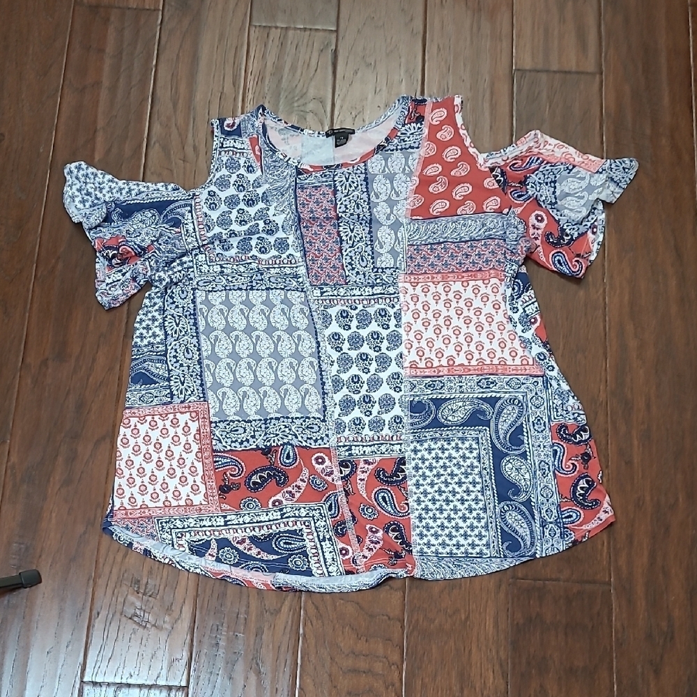 New Directions Red, White & Blue Patchwork Cold Shoulder Top size 1X